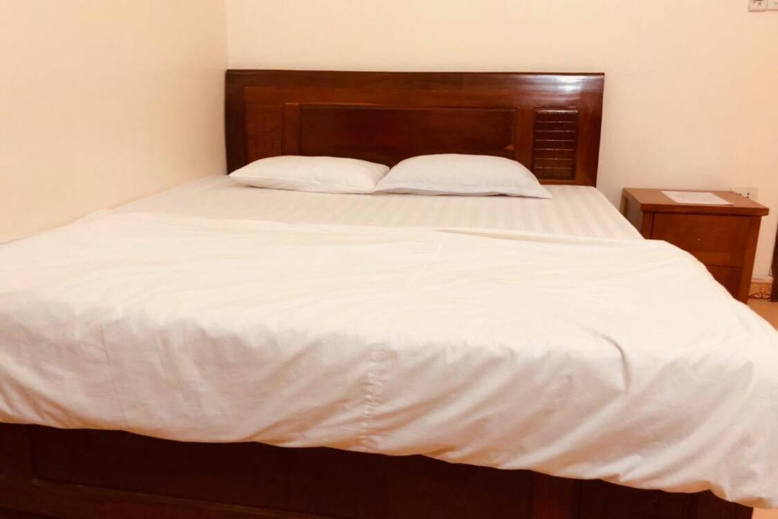 Hung Thinh Hotel Ban Gum Exteriör bild